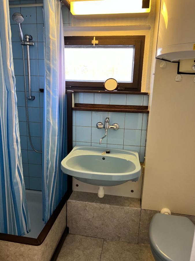 Urige Berghuette Mit Kamin Und Sauna Im Erzgebirge Nahe Schwarzwassertal Pobershau Exteriör bild